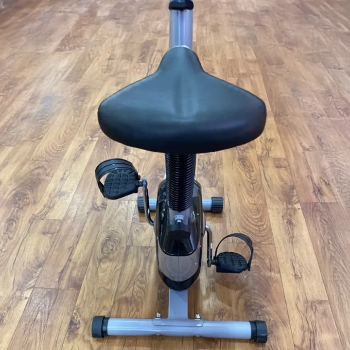 EFIT-533F%20Exercise%20Cycle%20-%20Black%20-%20Image%203