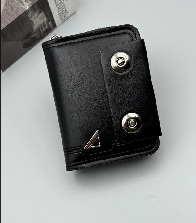 Minimalist%20men%20fashionable%20multi%20card%20wallet%20with%20polyester%20lining%20-%20Image%207