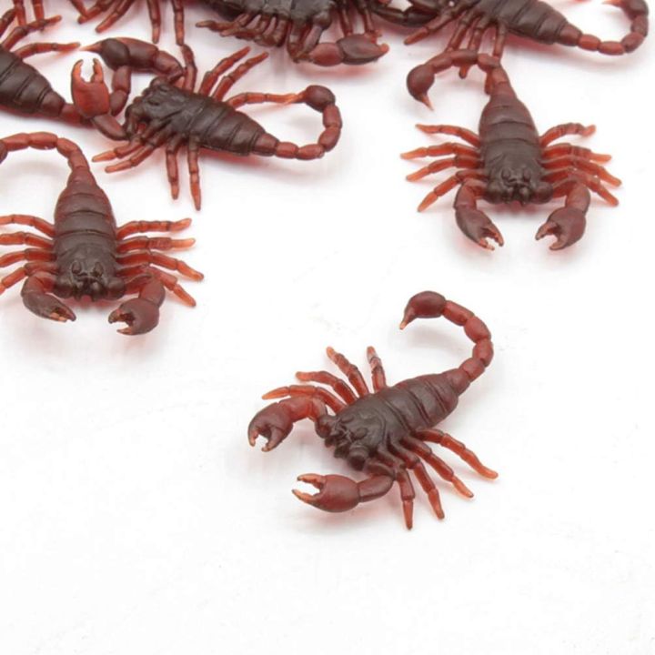 PACK%20Of%208%20Artificial%20Cockroach%20Models%20Simulated%20Animal%20Halloween%20Party%20Trick%20Toys%20-%20Image%203