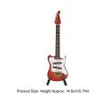 Miniature Guitar Toy, Comfortable Touch Miniature Musical Guitar Exquisite Shape Delicate Craftsmanship Hand Eye Coordination Exercise for Home Decoration. 