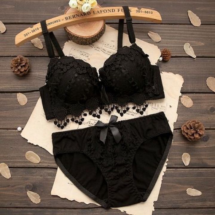 Khapsu%20Premium%20Quality%20Women's%20Lace%20pushup%20wired%20Bra%20Panty%20Set%20-%20Image%207