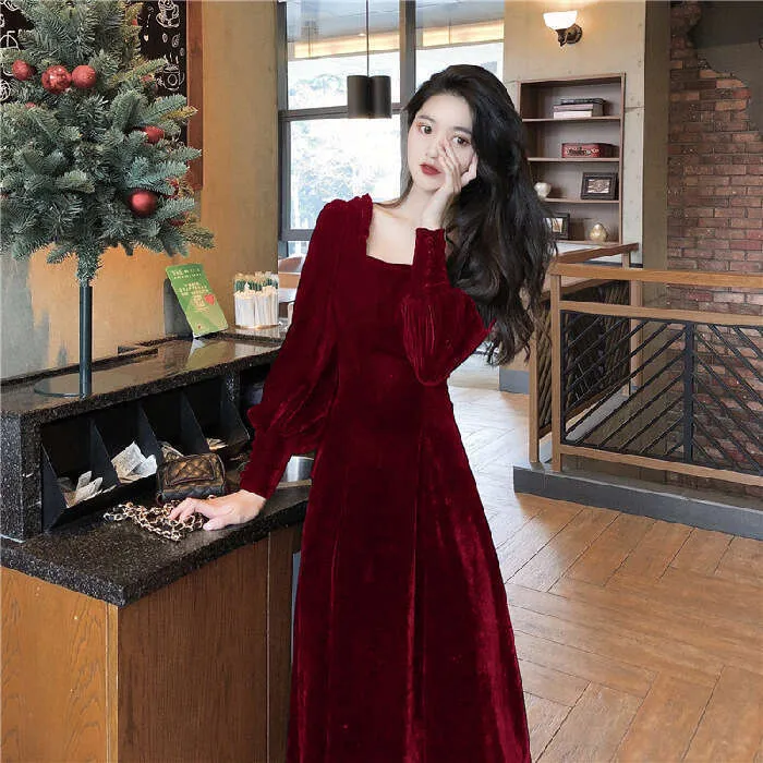 Square%20collar%20mid%20to%20length%20long%20sleeved%20velvet%20dress%20for%20women%20in%20autumn%20winter%20Korean%20version%20new%20slim%20fit%20and%20slimming%20design%20sense%20-%20Image%207