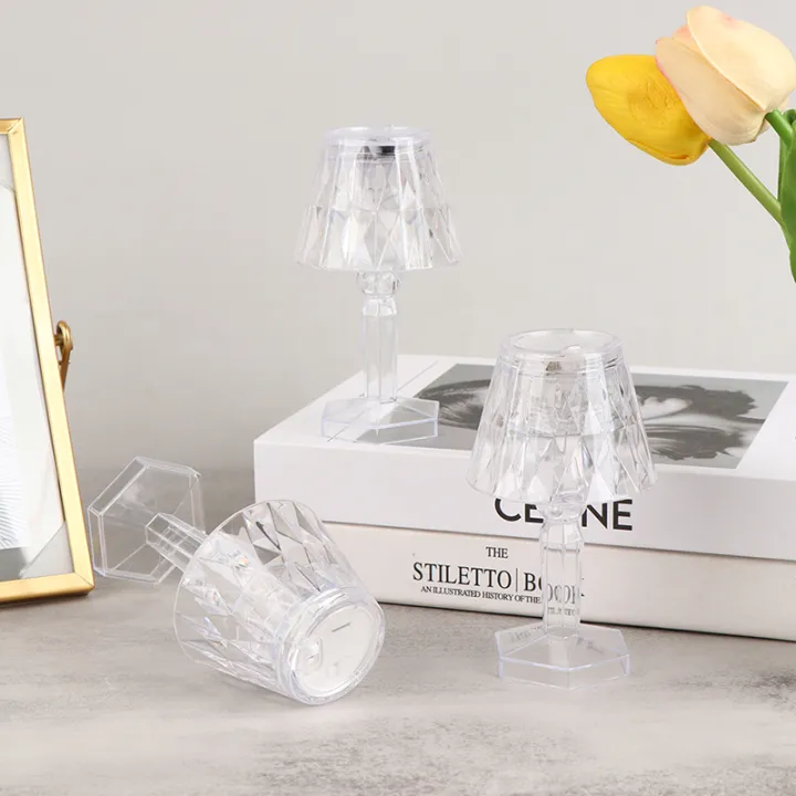1Pc%20LED%20Crystal%20Desk%20Lamp%20Projetor%20Acrylic%20Diamond%20Table%20Lamp%20LED%20Night%20Lights%20Bedside%20Lighting%20Light%20Bedroom%20Decorations%20-%20Image%205