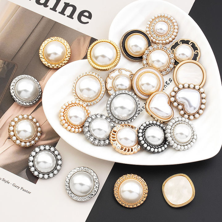 Metal%20pearl%20buttons,%20small%20fragrance,%20diamond%20buttons,%20coats,%20windbreakers,%20sweaters,%20cardigans,%20high-end%20luxury,%20round%20decorations%20-%20Image%202