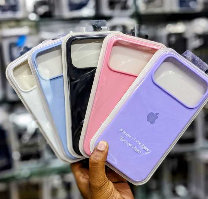 CrashStar%20With%20Logo%20Official%20Liquid%20Silicone%20Phone%20Case%20For%20Apple%20IPhone%2017/17%20Pro/17%20Pro%20Max%20Shockproof%20Soft%20Phone%20Casing%20With%20Velvet%20Inside%20Anti-fall%20Dark%20Color%20Phone%20Cover%20-%20Image%202