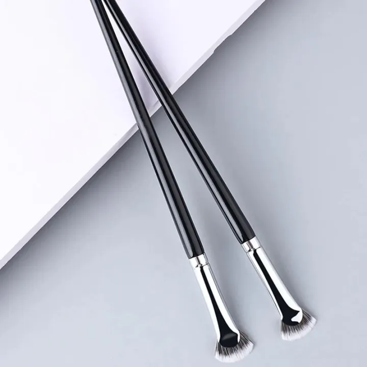 Mini%20Fan%20Eyeshadow%20Brush%20Eyebrow%20Eyeliner%20Brush%20Professional%20Small%20Fan%20Eyebrow%20Brush%20High%20Quality%20Brand%20Makeup%20Brush%20Tools%20-%20Image%202