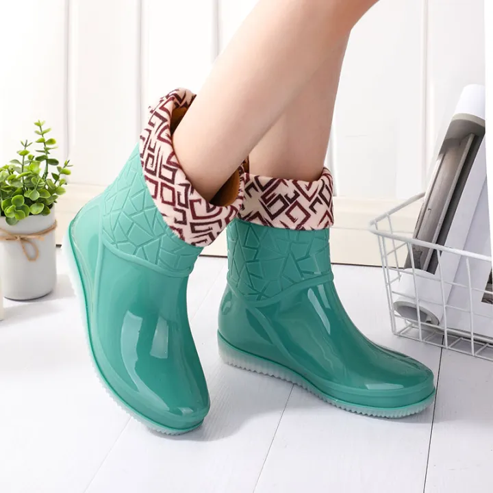 Rain%20Boots%20Women's%20Waterproof%20Boots%20Mid-Calf%20Rain%20Boots%20Women's%20Kitchen%20Car%20Wash%20Non-Slip%20Work%20Rubber%20Shoes%20Women's%20Soft%20Bottom%20Waterproof%20Shoes%20-%20Image%202