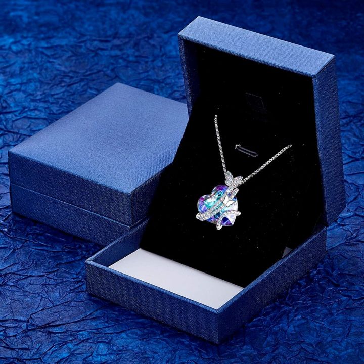 Fashion%20Love%20Butterfly%20Necklace%20Exquisite%20Ladies%20Girl%20Heart%20Pendant%20Valentine's%20Day%20Mother's%20Day%20Anniversary%20Gift%20Jewelry%20-%20Image%207