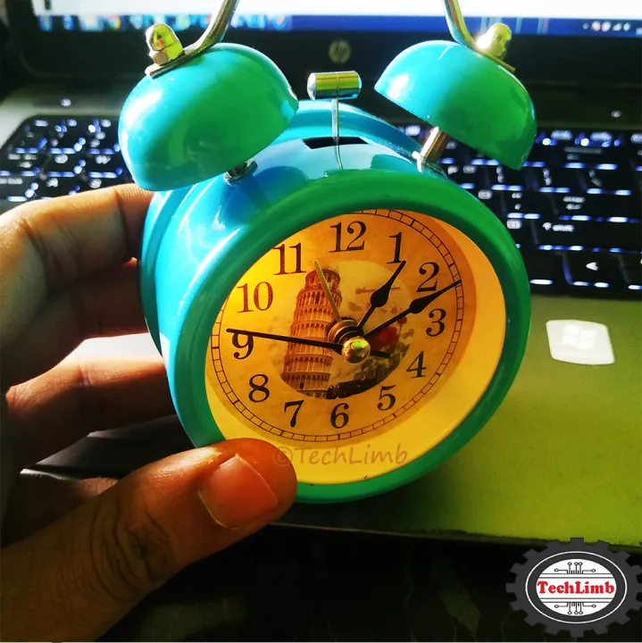 Full%20Metal%20Body%20Vintage%20Retro%20Silent%20Pointer%20Alarm%20Clock,%20Small%208cmx12cm,%20Dual%20Loud%20Bell,%20Round%20Number,%20Black%20Bedside%20Clock%20-%20TechLimb%20-%20Image%208