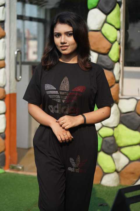 Stylish Casual combo stone set For women