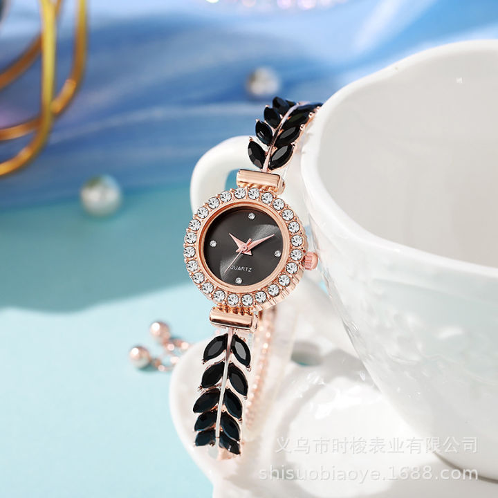 Luxury%20Fashion%20Watch%20Casual%20Watch%20For%20Women%20-%20Image%203