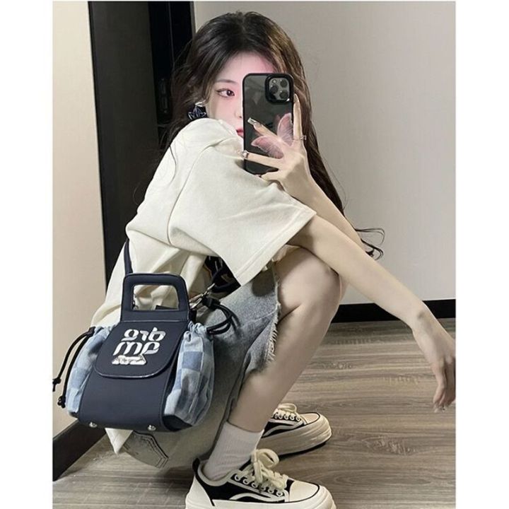 Retro%20Tattered%20Jeans%20Cropped%20Denim%20Shorts%20for%20Women%20SummerinsNew%20Loose%20Slimming%20High%20Street%20Design%20Sense%20Wide%20Leg%20Middle%20Pants%20-%20Image%203