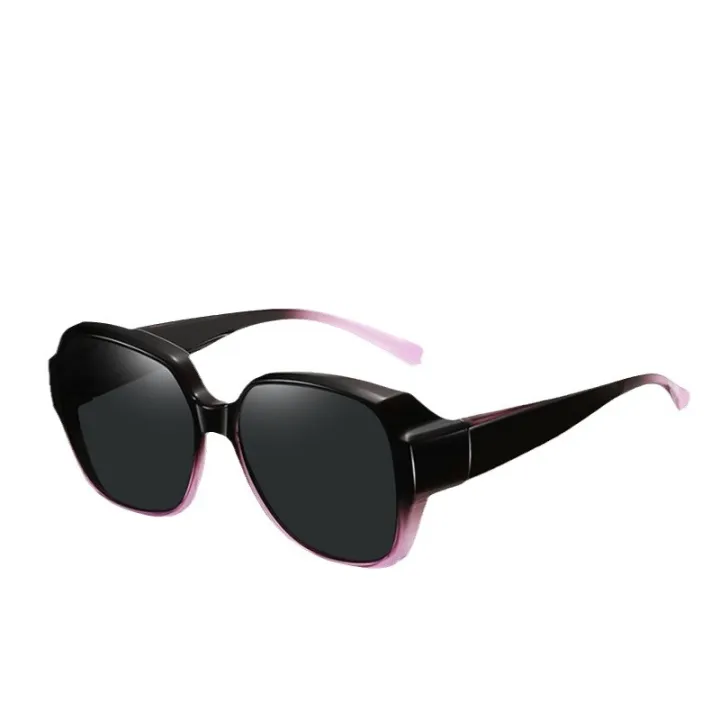The%20new%20myopia%20glasses%20are%20equipped%20with%20sunglasses%20and%20women%20can%20wear%20sunglasses%20for%20myopia%20sunscreen%20and%20polarized%20driving%20sunglasses%20-%20Image%205