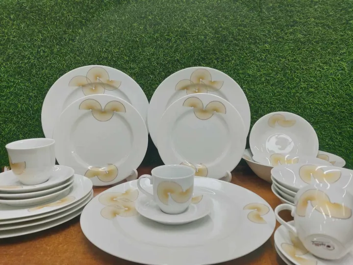 32%20pieces%20dinner%20set%20Golden%20Sing%20for%20gift%20and%20home%20decoration.%20Ceramic%20Daining%20Set%20White%20Round.%20-%20Image%202