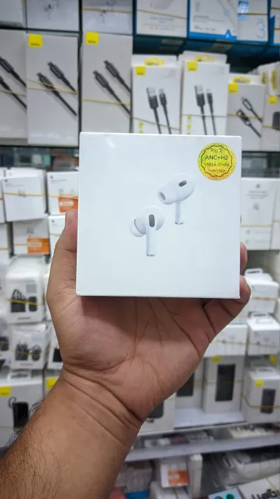 Apple%20Air%20Pods%20pro%202nd%20gen%20ANC%20in%20Ear%20Noise%20Cancelling%20Headphone%20wireless%20-%20Image%208