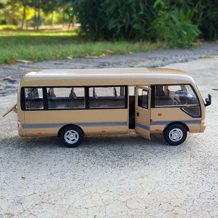 1:32%20Toyota%20Coaster%20Bus%20Alloy%20Car%20Diecast%20Model%20Car%20Toy%20ulation%20Metal%20Business%20Bus%20Vehicle%20Toys%20For%20Kids%20Gifts%20-%20Image%205