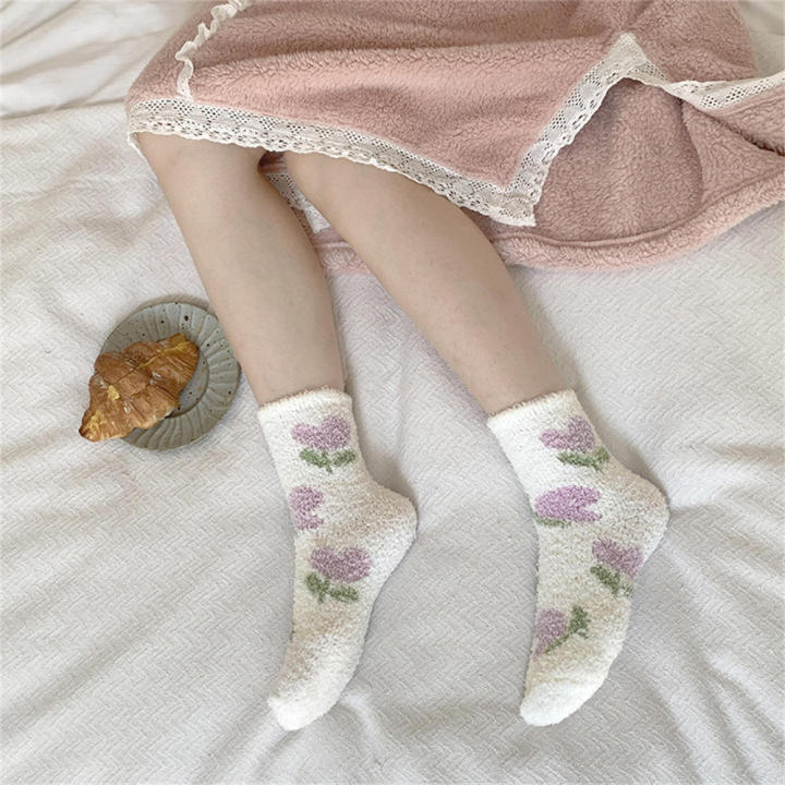 Floor%20Socks%20Padded%20Warm%20Fuzzy%20Home%20Slipper%20Socks%20Sleeping%20Socks%20Winter%20Coral%20Velvet%20Socks%20Mid%20Calf%20-%20Image%205