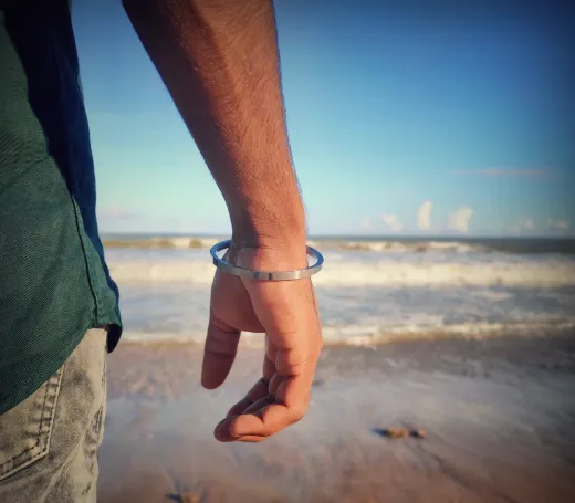 Silver%20Fashionable%20Stainless%20Stee%20Round%20Bracelet%20For%20Men/Boy%20-%20Image%202