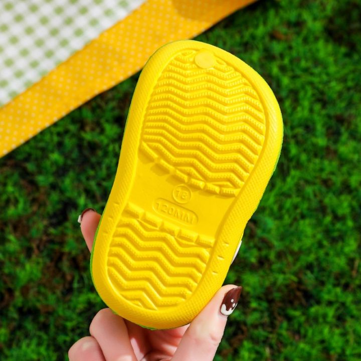 Summer%20Kids%20Sandals%20Children%20Hole%20Shoes%20Slippers%20Soft%20Anti-Skid%20Cartoon%20DIY%20Design%20Hole%20Baby%20Shoes%20Sandy%20Beach%20For%20Boys%20Girls%20-%20Image%205