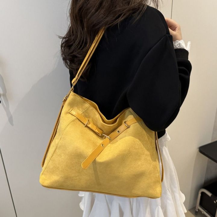 Simple%20Large%20Capacity%20Suede%20Tote%20Bag%20Elegant%20Vintage%20Retro%20Crossbody%20Backpack%20Pure%20Color%20Handbag%20Commuting%20Shoulder%20Bag%20Holiday%20-%20Image%207