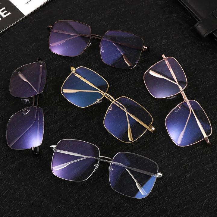 Vintage%20New%20Square%20Metal%20Frame%20Glasses%20Women%20Fashion%20Optical%20Myopia%20Blocking%20Eyewear%20Popular%20Reading%20Anti-blue%20Light%20Eyeglasses%20-%20Image%204