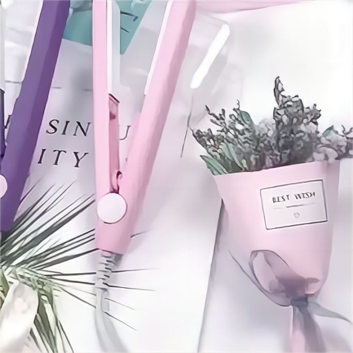 Mini%20Hair%20Straightener%20Clipboard%20Small%20Power%20Plug%20Curling%20Hair%20Straight%20Hair%20Girls%20Air%20Bangs%20Portable%20Hair%20Straightener%20-%20Image%208