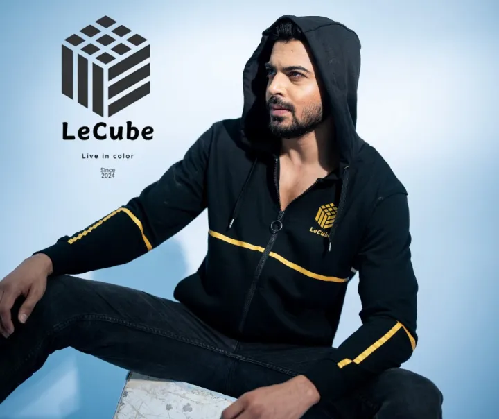LeCube%20Premium%20Full-Zip%20Long%20Sleeve%20Hoodie%20Jacket%20with%20Contrast%20Stripe%20Detail%20-%20Image%203