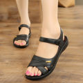 Elderly sandals ladies wear fashion middle-aged and elderly granny shoes flat non-slip wear-resistant plastic mom sandals in summer. 