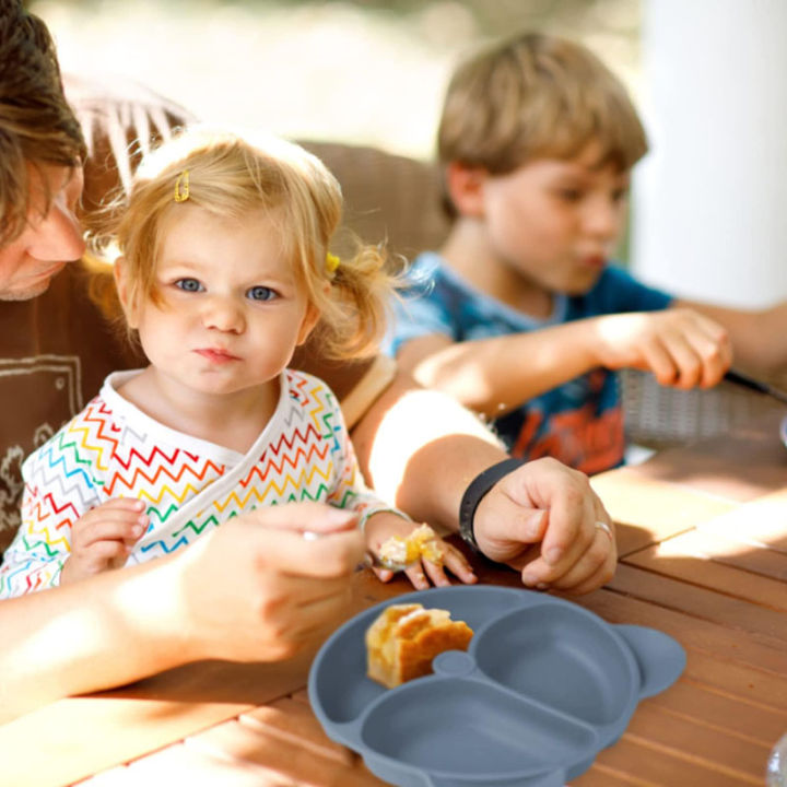 Cartoon%20Bear%20Shaped%20Baby%20Silicone%20Plate%20Cute%20Portable%20Suction%20Plate%20Kids%20Divided%20Plate%20Non-Slip%20Strong%20Suction%20Dishes%20for%20Baby%20Toddlers%20-%20Image%204