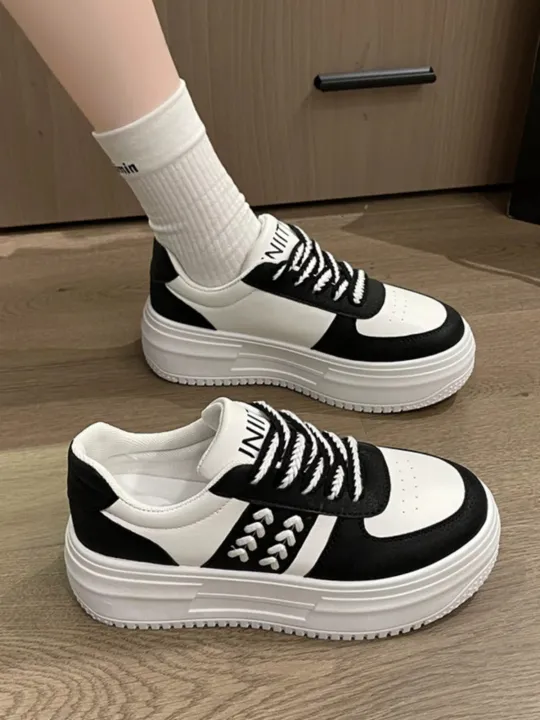 Kitty%20Pink%20Sneaker%20for%20Girls%20-%20Image%205