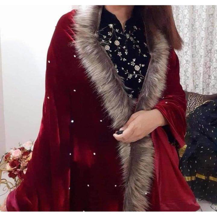 High%20Quality%20Velvet%20Shawl%20for%20Women%20Soft%20Winter%20Wear%20with%20Stone%20Work%20Elegant%20Design%20-%20Image%202
