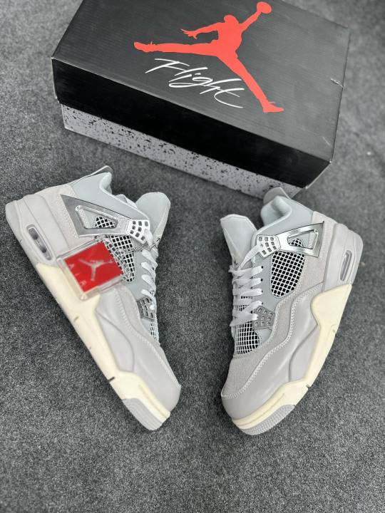 Men's%20Shoes%20Premium%20Quality%20Oem%20Grade%20multicolour%20Sneakers%20-%20Image%203