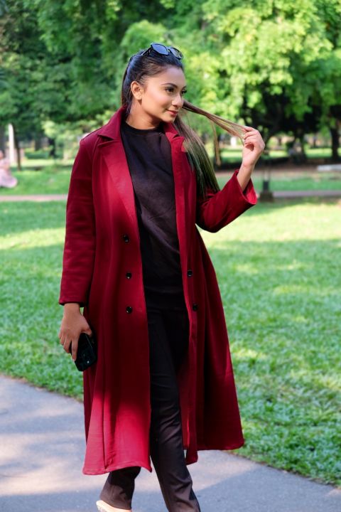 Stylish%20And%20Comfortable%20Fashionable%20Winter%20Long%20Coat%20For%20Women%20-%20Image%2010