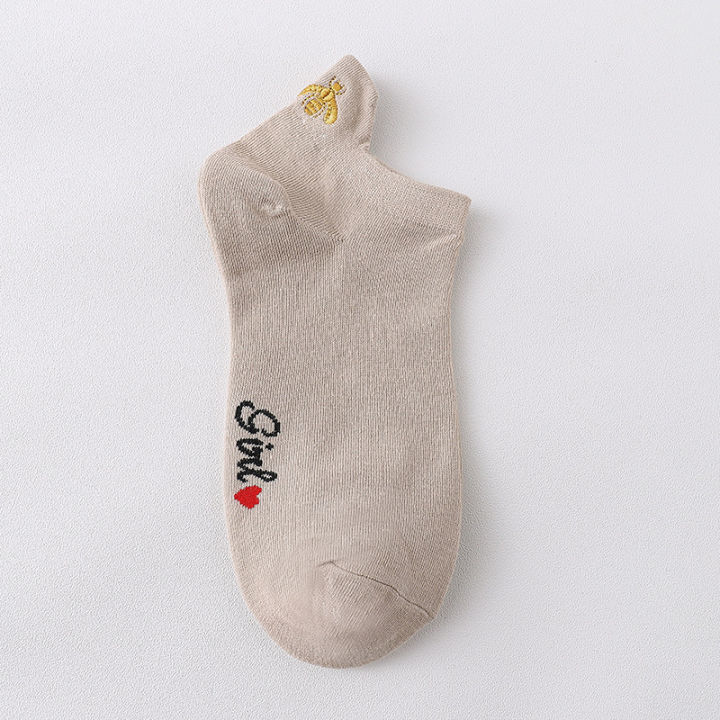 Spring-Summer%20New%20Type%20Women's%20Cartoon%20Bee%20Boat%20Socks%20Cotton%20Socks%20Women's%20Embroidery%20Cartoon%20Socks%20-%20Image%208