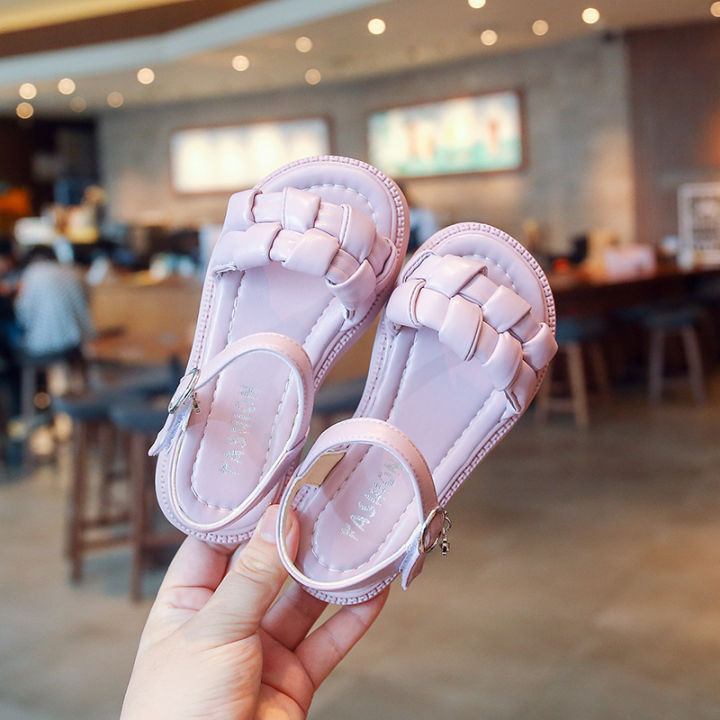 Girls'%20Sandals%202024%20Summer%20New%20Soft%20Sole%20Anti%20slip%20Flat%20Beach%20Shoes,%20Big%20Kids%20Fashion%20Princess%20Shoes%20-%20Image%207