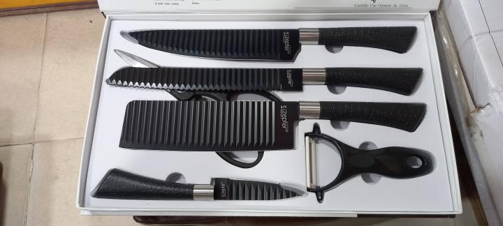Zepter%206%20Pcs%20Knife%20Set%20%7C%20Non-Stick%20Coating%20Stainless%20Steel%20Kitchen%20Knife%20Set%20%7C%20Including%20Peeler%20%7C%20Scissor%20%7C%20Kitchen%20Cutlery%20%7C%20Knives%20Set%20%7C%20with%20Gift%20Box%20%7C%20-%20Image%202