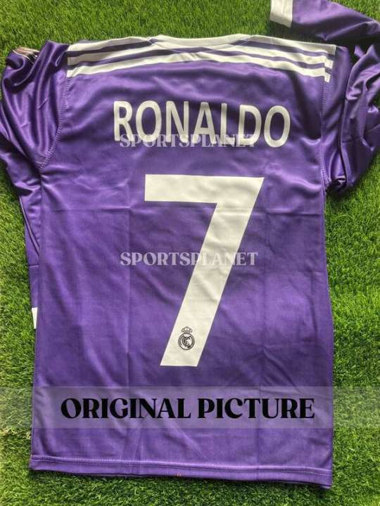 Ronaldo%20Jersey%207%20Real%20Madrid%202016%202017%20Cristiano%20Purple%20Shirt%20Full%20Long%20Sleeve%20-%20Image%202