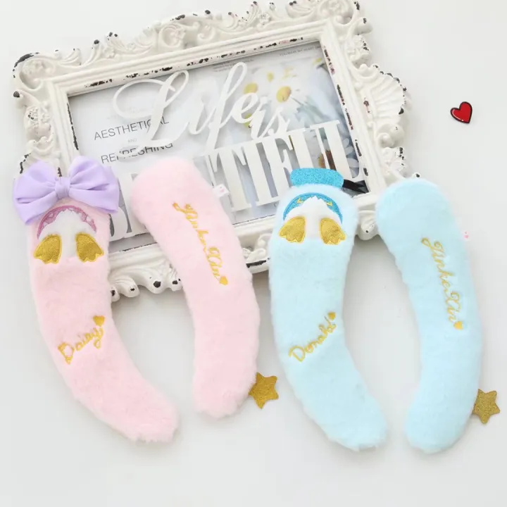 Cartoon toilet mat household plush velcro toilet mat winter warm toilet seat cushion toilet seat toilet seat toilet cover