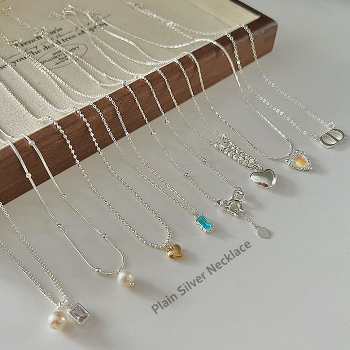 Xiaohongshu has the same niche design, versatile pearl necklace, women's fashion temperament, clavicle chain, non-fading sweater necklace
