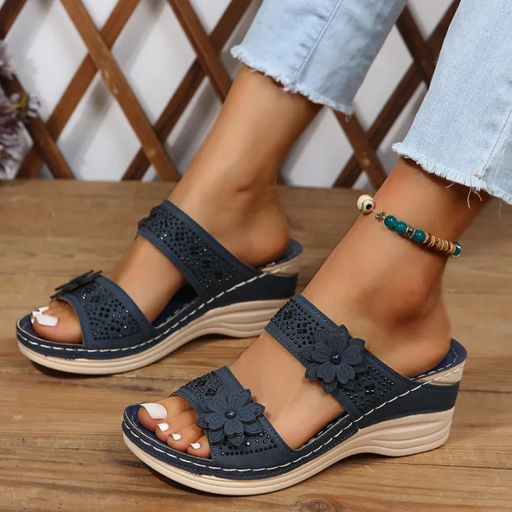 Summer%20Women%20Slippers%20Plus%20Size%20Women's%20Shoes%20Retro%20Roman%20Sandals%20Women%20Pu%20Casual%20Flower%20Wedge%20Sandals%20Platform%20Slippers%20Heel%20-%20Image%203