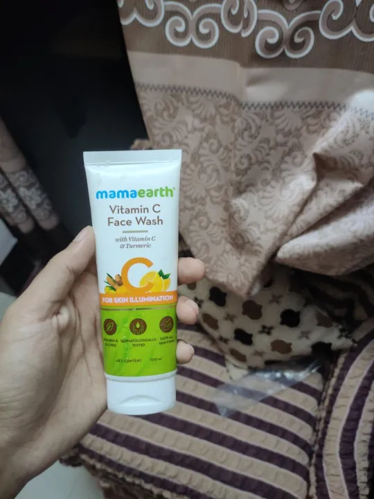 Mamaearth%20Vitamin%20C%20Face%20Wash%20-%20100%20ml%20-%20Image%207