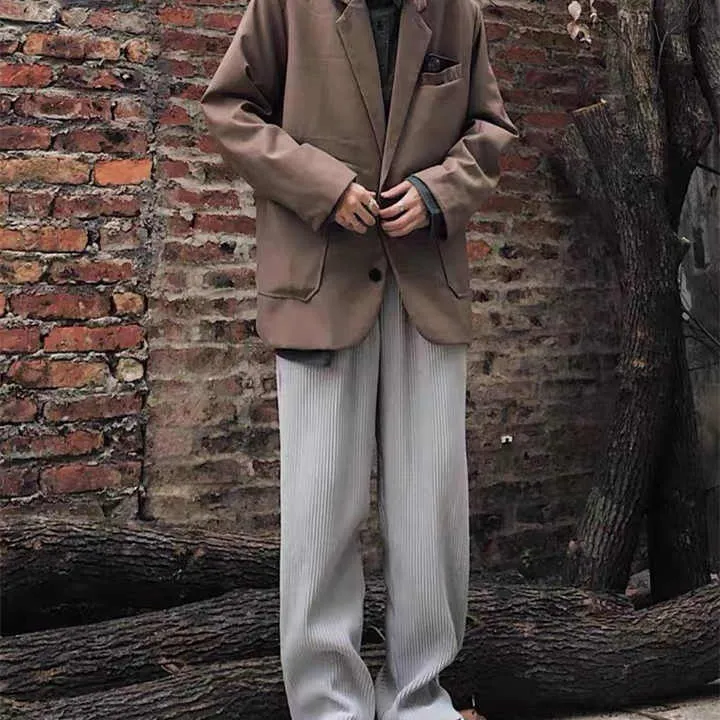 Correct%20VersionHOMMEIssey%20Miyake%20Pleated%20PantsJF150High%20Street%20Fashion%20Loose%20Straight%20Casual%20Striped%20Suit%20Pants%20-%20Image%205