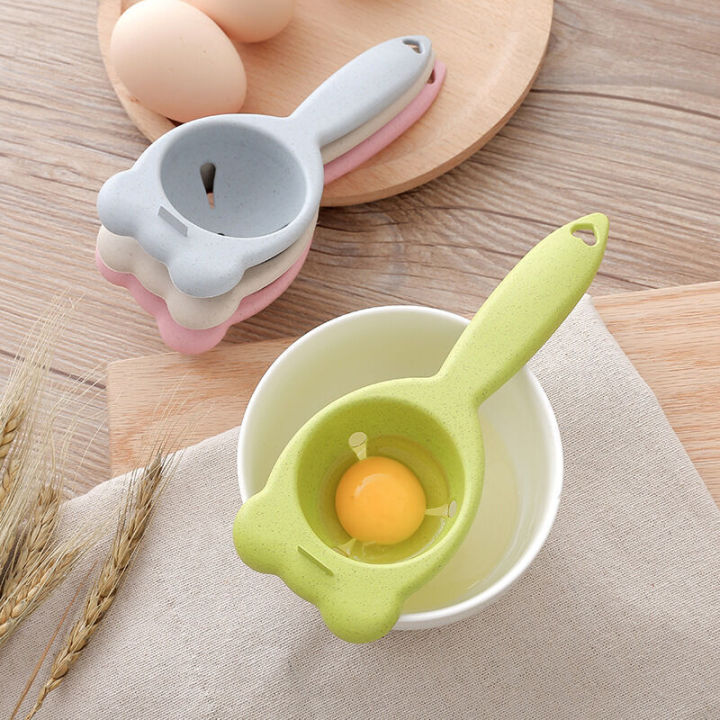 Egg yolk white protein liquid filtration, beating, and egg clear separator, separating eggs from household infants