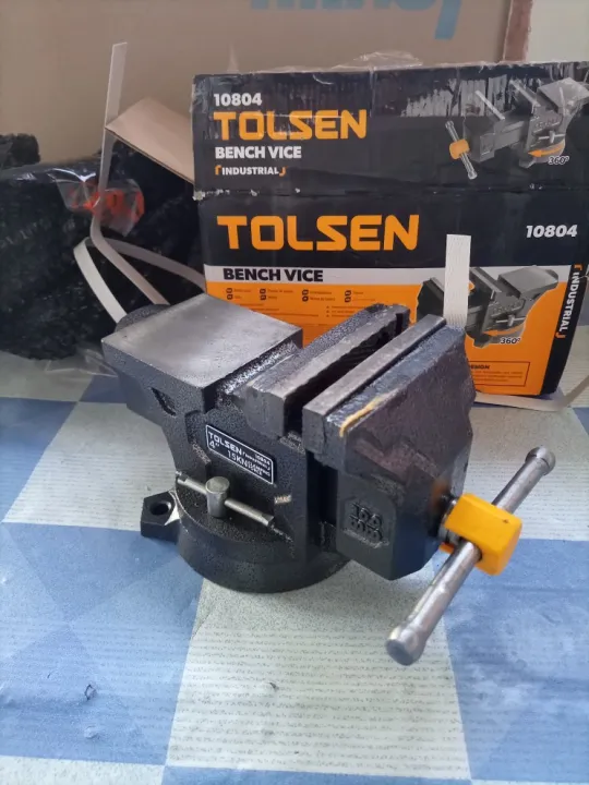 TOLSEN%2010806%206"%20Bench%20Vice%20Ultra%20Large%20Swivel%20Base%20w/%20Anvil%20Arc%20Anvil%20Design%20Bench%20Vise%20-%20Image%206