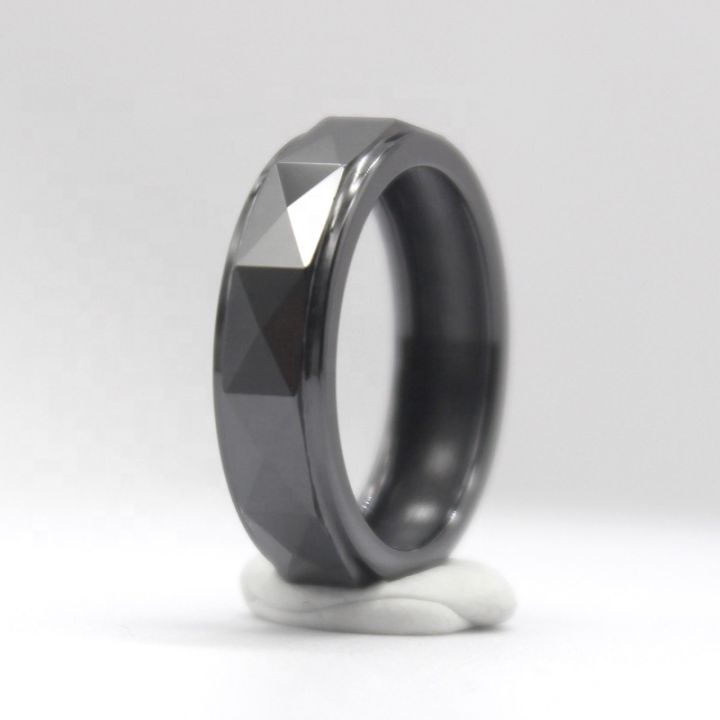 OEM%20rfid%20Rings%20Tag%20Ceramic%20nfc%20Smart%20Rings%20for%20Bank%20Pay%20Personal%20Information%20Parking%20Jewelry%20Bands%20-%20Image%204