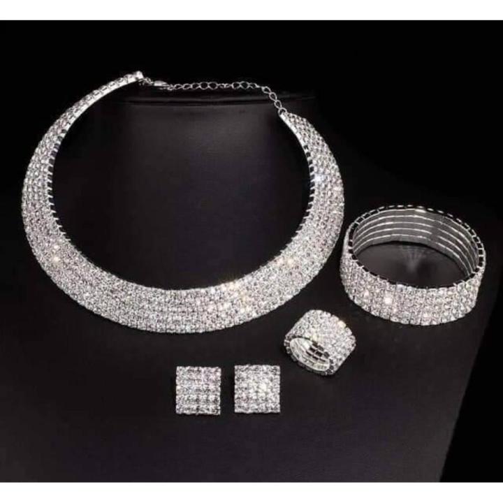 new necklace/chokers&bracelet earrings &finger ring FOR woman