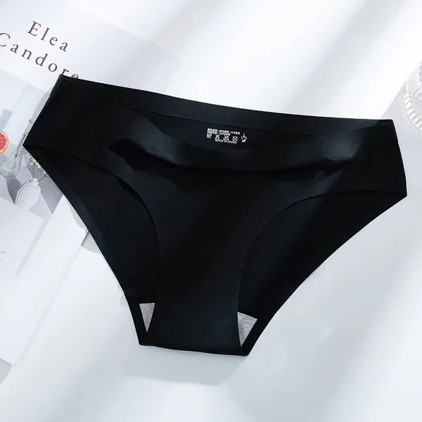 Ultra-Thin%20Seamless%20Ice%20Silk%20Panties%20%E2%80%93%20Soft%20&%20Breathable%20Comfort%20for%20Women%20-%20Image%206