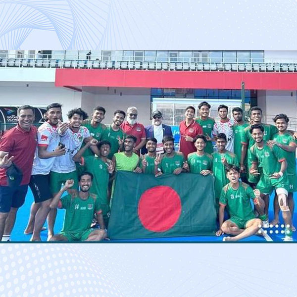 Premium%203.5ft%20x%202.25ft%20National%20Flag%20Bangladesh%20Factory%20Direct%20Supply%20Set%20B%20Potaka%20China%20Garment%20Clothing%20for%20Any%20Professional%20Project%20Activity%20Realize%20Patriotism%20Respect%20Victory%20or%20Independence%20Day%20Stationery%20Craft%20Green%20Red%20Color-Great%20Gift%20Item%20-%20Image%204