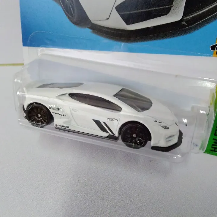 Hot%20Wheels%20Lb%20-%20Works%20Lamborghini%20Huracan%20Coupe,%20Scale%20-%201:64%20-%20Image%205