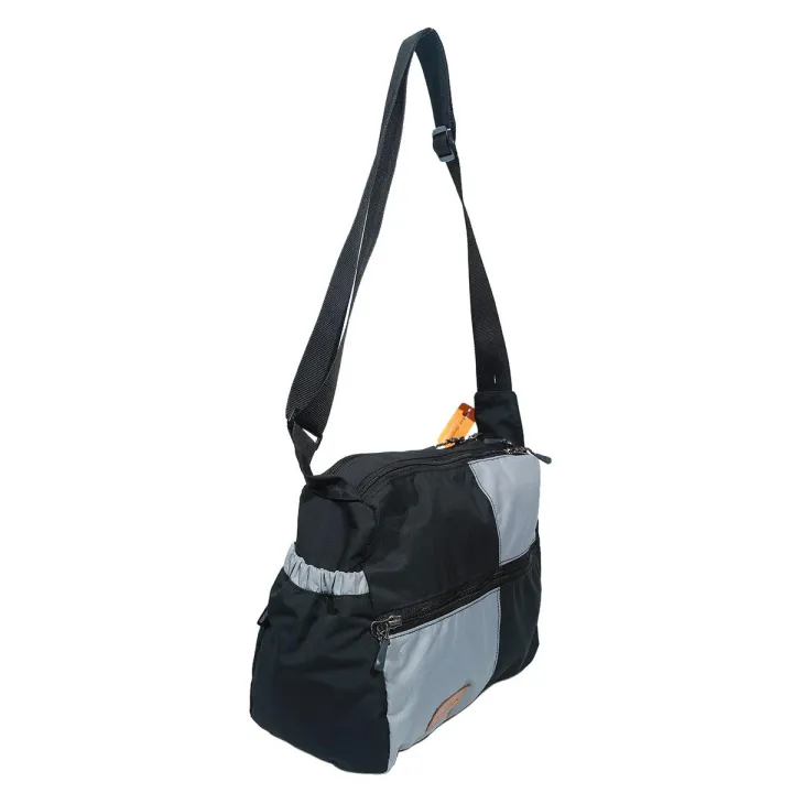 PVC%20Coated%20Polyester%20Messenger%20Bag%20-%20Image%204